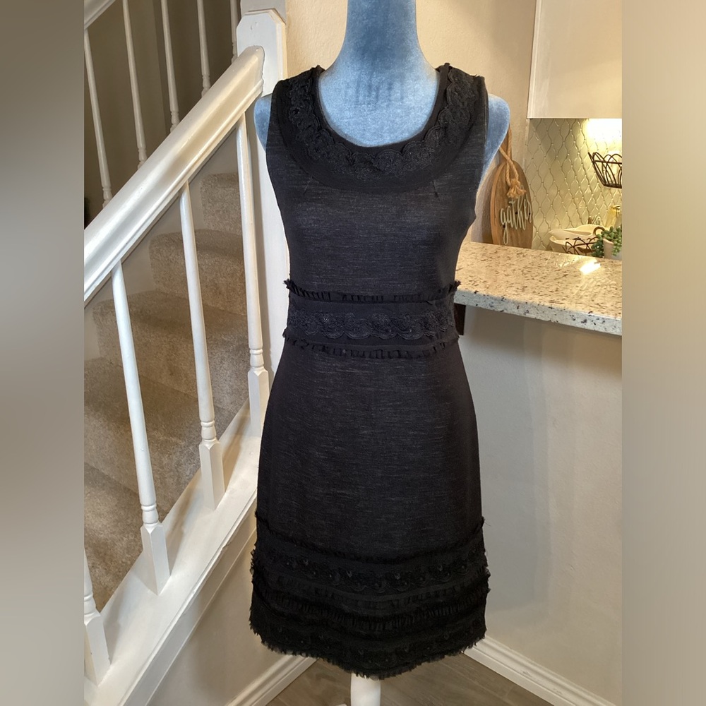 Banana Republic Black Lace Embellished Sheath Size 4